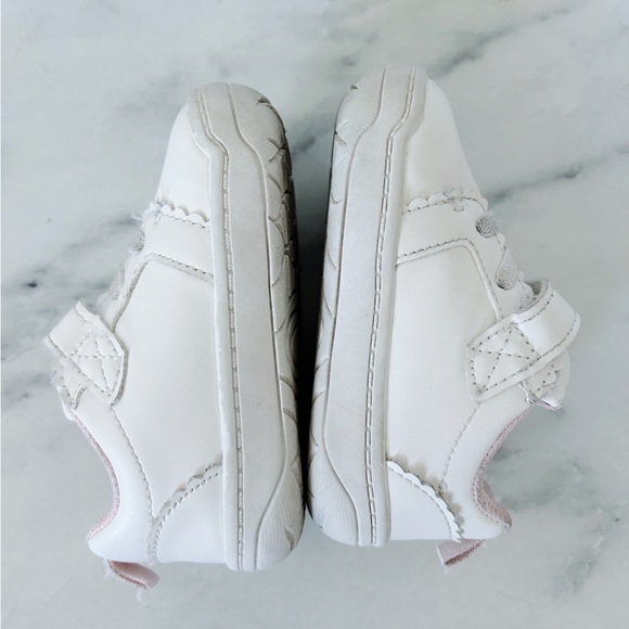 Munchkin by Stride Rite White Floral Embroidered Isabella Toddler Sneakers - 5 - Picture 2 of 5